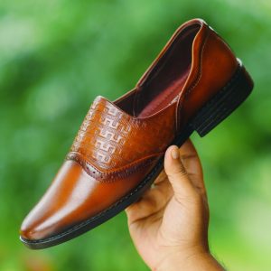 রয়েল টার্সেল (ব্রাউন)